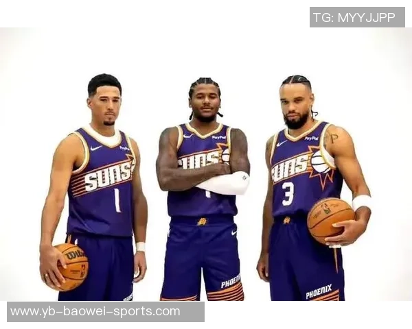 太阳队双星陨落格林与布克同日受伤球队前景堪忧